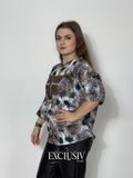 Bluza "Savage Elegance no.2" cu Animal Print Albastru